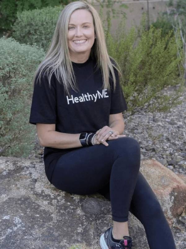 Woman wearing a "Healthy ME" shirt.